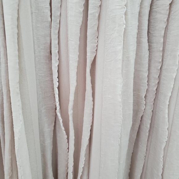 Julia Tan Ruffle Maxi, Large - Picture 4 of 10